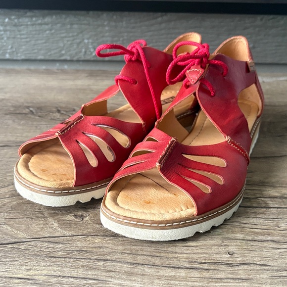PIKOLINOS Red Leather Women's Sandals size 39 - Picture 2 of 9